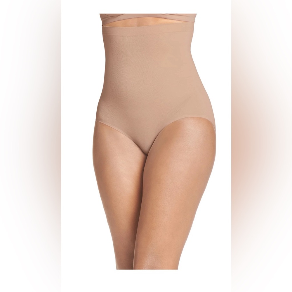 Jockey Women's Body Smoothing Seamfree High-Waist brief XXL tan